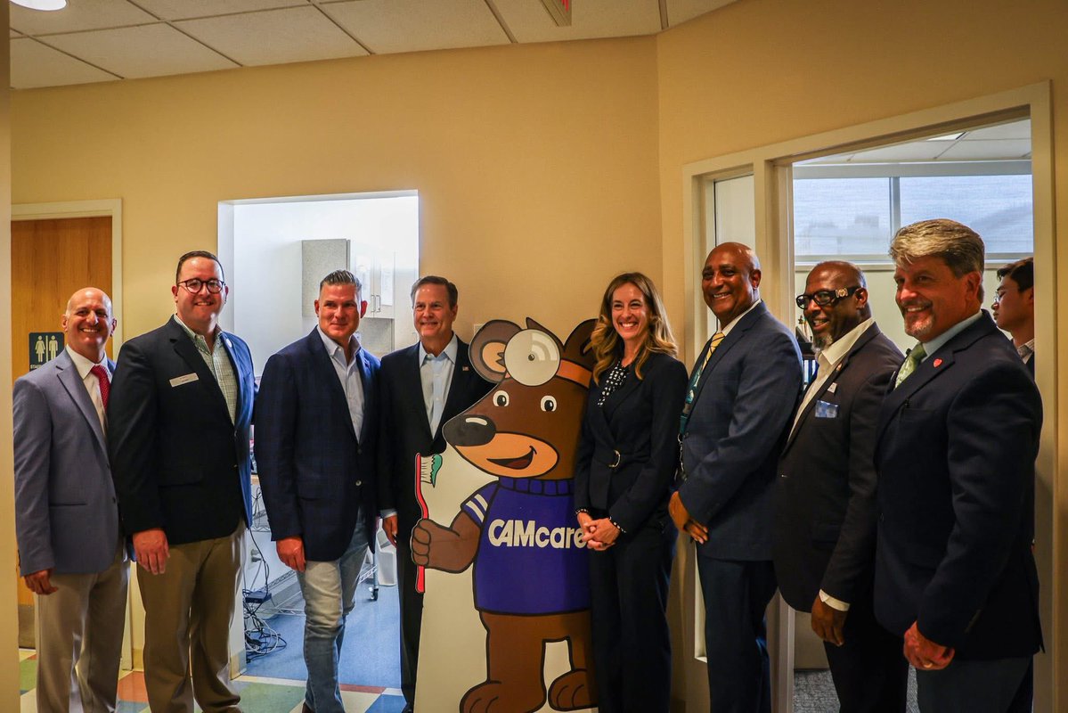 Cody_D_Miller's tweet image. Today I joined Rep. Mikie Sherrill, Rep. Donald Norcross, and state and local leaders at CAMcare to highlight what these devastating Medicaid cuts—now signed into law—mean for New Jersey.

Over 350,000 people in our state could lose coverage. That’s nearly 1 in 5 on Medicaid.…