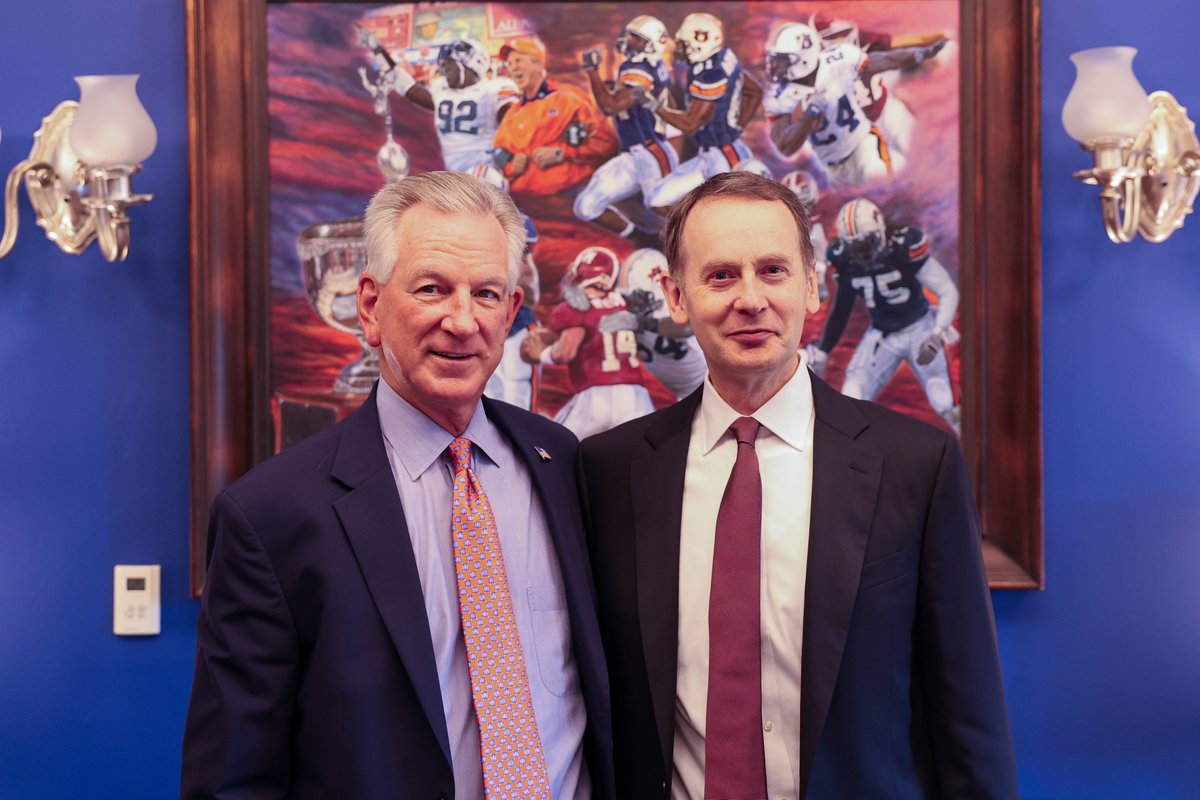 Enjoyed meeting with David Barker, President Trump’s nominee for the @USEDGov Office of Postsecondary Education.

He is a patriot, and I look forward to his confirmation.