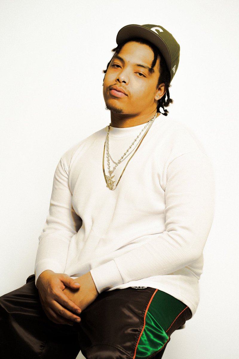 yashflee's tweet image. movement.