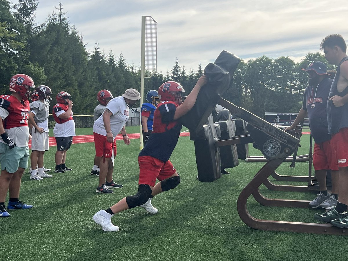 Day 4 of our Youth Camp. Great job by those Lineman.