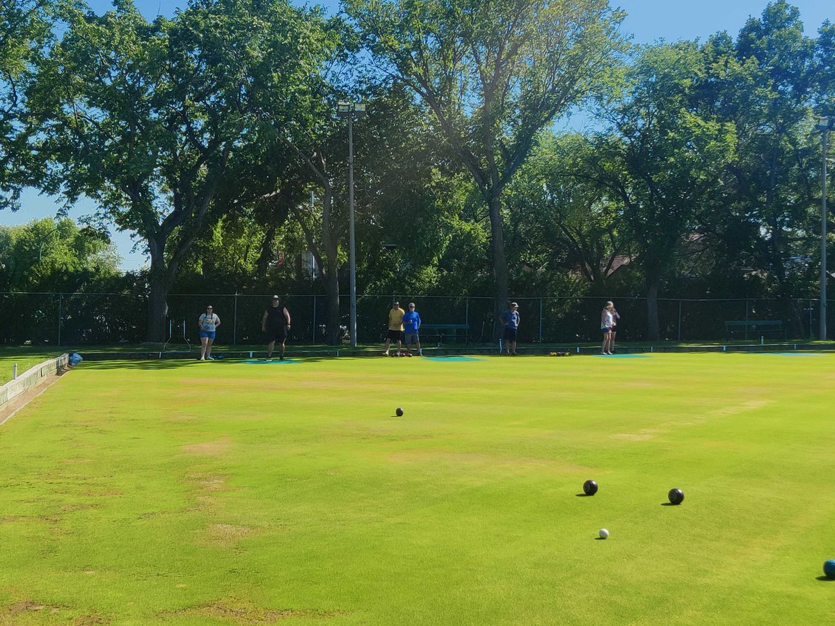 The Kodiak den took on the lawn bowling greens yesterday, where the whole crew had a blast and Neil &amp; Aimee reigned victorious! 🐻👑
Thank you to the Regina Lawn Bowling Club for having us!
#lawnbowling #summerfun