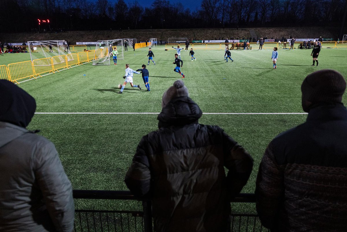 Jeg fortæller om det dækningen af børnefodbold i @Politiken i denne udgave af Genstart. 
dr.dk/lyd/special-ra…