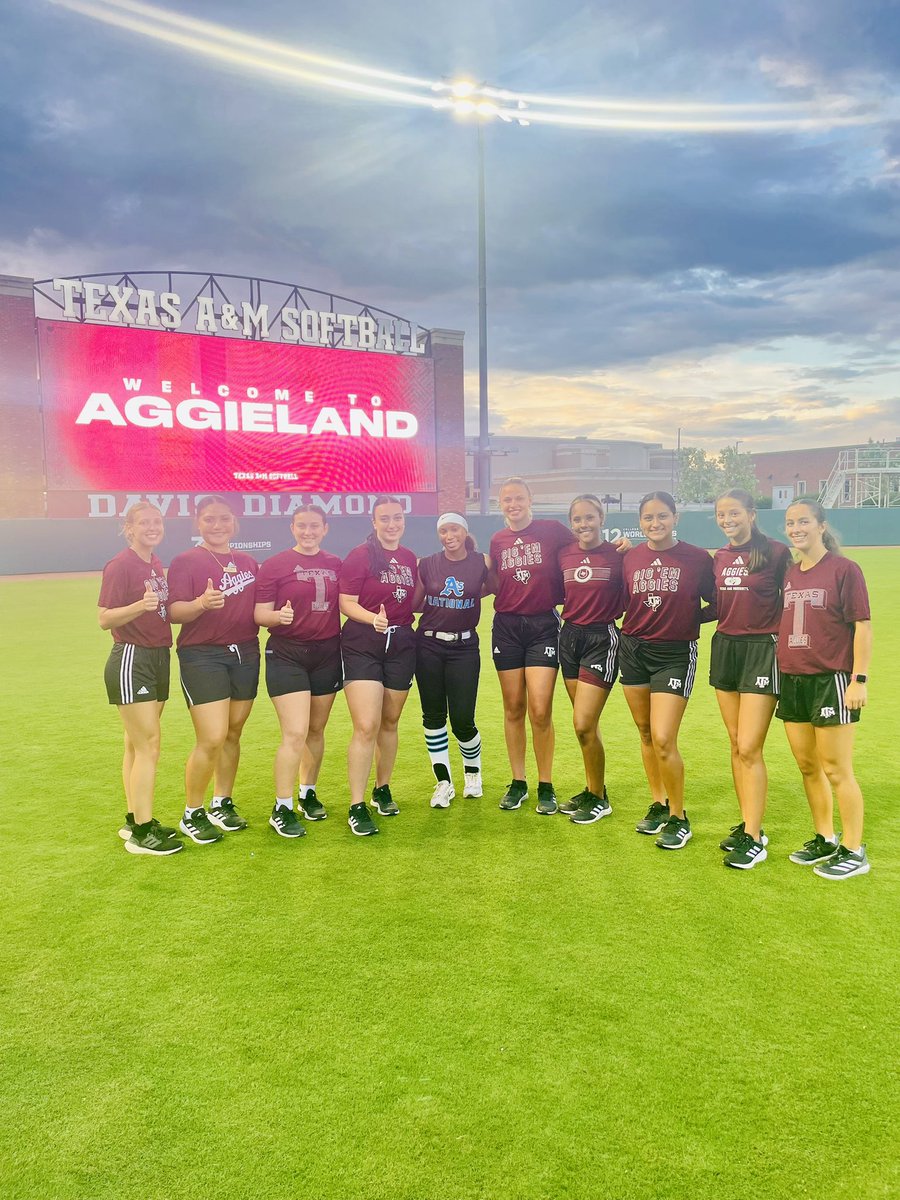 OKAthletics09National (@national_ok) on Twitter photo A few of our girls went camping this week!
<a href="/aspyn_harder/">Aspyn Harder</a> , Adisynn Ford, <a href="/Jadeashbaugh20/">Jade Ashbaugh</a> , & Parker Jackson (not pictured) attended the Junior Day Softball Prospect Camp & Showcase!
<a href="/JaylaDaniels09/">Jayla Daniels</a> attended the Texas A&M camp!
Thank you coaches for having our girls out!๐ฅ A few of our girls went camping this week!
<a href="/aspyn_harder/">Aspyn Harder</a> , Adisynn Ford, <a href="/Jadeashbaugh20/">Jade Ashbaugh</a> , & Parker Jackson (not pictured) attended the Junior Day Softball Prospect Camp & Showcase!
<a href="/JaylaDaniels09/">Jayla Daniels</a> attended the Texas A&M camp!
Thank you coaches for having our girls out!๐ฅ