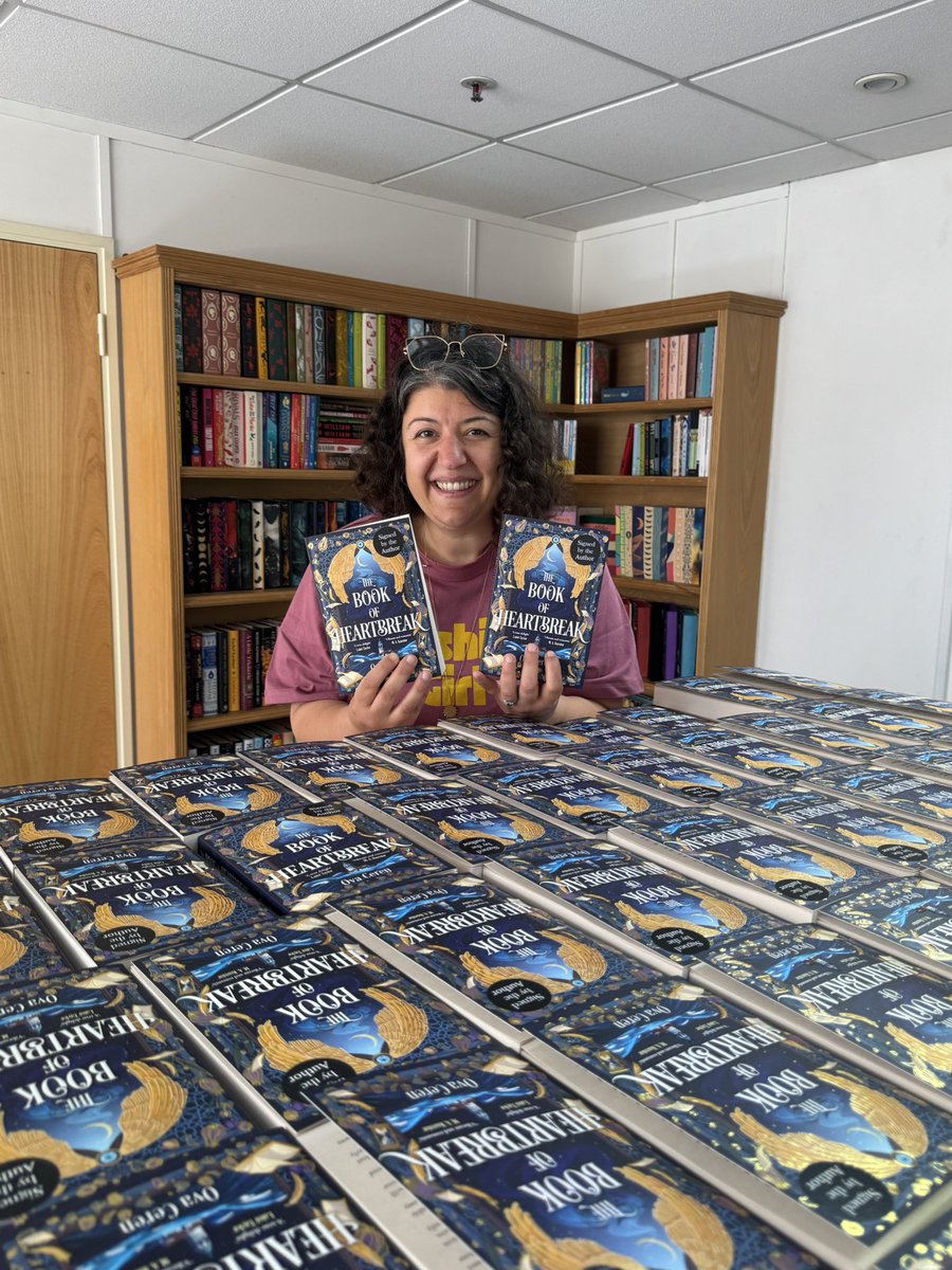 13 Julys ago, I moved to the UK with two suitcases, one grumpy husband, and two years ‘highly skilled migrant’ visa stamped in my Turkish passport. Took me 10+ tech jobs and a burnout, but I did it. I wrote the book, I’m an author 🧡😭 (and my book has sold to 6 countries!)