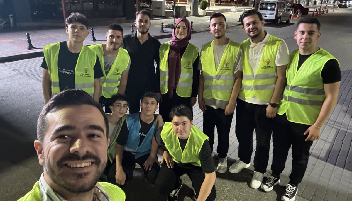 Gülbahar Öztürk (@glbhr53) on Twitter photo Reisimizle buluşmaya son saatler... ⏳
Geceyi Kızılcahamam’ı ilmek ilmek süsleyen <a href="/khamamAkgenclik/">AK GENÇLİK KIZILCAHAMAM</a> teşkilatımız ile sonlandırıyoruz.
Birileri bizi konuşadursun, biz dillere destan olmaya aaaynen devam ediyoruz 😎🚀
⏰ 01:30 Reisimizle buluşmaya son saatler... ⏳
Geceyi Kızılcahamam’ı ilmek ilmek süsleyen <a href="/khamamAkgenclik/">AK GENÇLİK KIZILCAHAMAM</a> teşkilatımız ile sonlandırıyoruz.
Birileri bizi konuşadursun, biz dillere destan olmaya aaaynen devam ediyoruz 😎🚀
⏰ 01:30