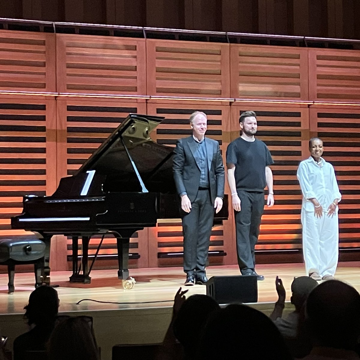 Adrian_Specs's tweet image. Ace recital @KingsPlace tonight from James Newby &amp;amp; @jpianomiddleton with readings from @andoh_adjoa. A confrontational hook, framing songs &amp;amp; poems of wit, melancholy &amp;amp; hope.