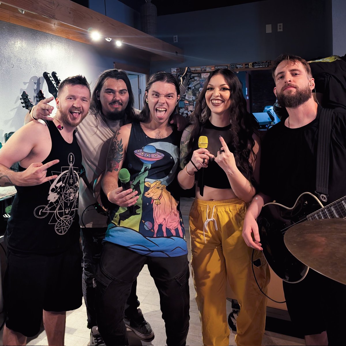 Killer V ✌️ (@vickypsarakis) on Twitter photo Lubbock, TX - you were fantastic last night! Thanks to <a href="/JakesBackroom/">Jakes Backroom</a> for having us!
Austin it's your turn! See you at 7pm! 🐻🤘 Lubbock, TX - you were fantastic last night! Thanks to <a href="/JakesBackroom/">Jakes Backroom</a> for having us!
Austin it's your turn! See you at 7pm! 🐻🤘
