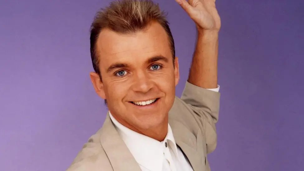 Terribly sad to hear of the death of #WayneDobson on Monday - a fantastic funny magician, robbed of his career and amazing skills by the cruel onset of MS over 30 years ago. I was proud to produce the show he felt was his best:  Wayne Dobson Close-Up. RIP my friend. #magician