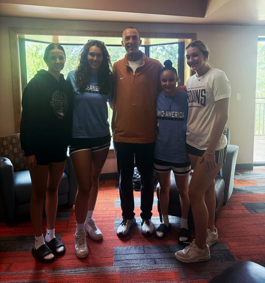 <a href="/KayleeDenker1/">Kaylee Denker</a>  <a href="/bryleelm/">Brylee Meier</a>  <a href="/aanna_longg/">Anna</a>  <a href="/tayleewharton20/">Taylee Wharton</a> 
Representing  <a href="/BellevueWBB/">Bellevue WBB</a>  at the Mike Trader Mid-America Basketball Camp!

#🐻🏀💜💛