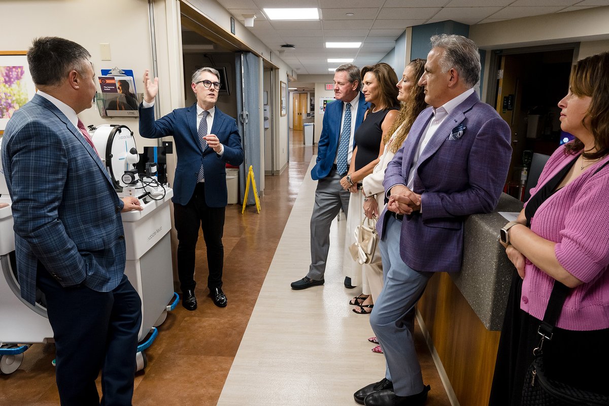 PittNeurosurg's tweet image. The @DrJosephMaroon UPMC MRI-Guided Focused Ultrasound Unit was dedicated June 27 at @UPMC Presbyterian marking a paradigm shift in precision brain surgery, opening a whole new era of minimally invasive treatment for a variety of brain disorders.
neurosurgery.pitt.edu/news/maroon-fo…
