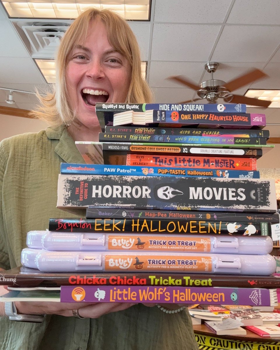bookmarkbeach's tweet image. Halloween in July!?
Absolutely! Seasonal books normally come out a few months ahead of a holiday, and by August or September, we're already receiving our books for Christmas. So...yes! It's Halloween in July!