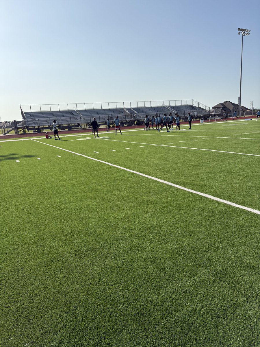 Seguin Cougar Football 🏈🐾 (@seguincougarfb) on Twitter photo Great way to end the week! Way to get after it after break! Back at it on Monday! #YSH #Southside #SeguinNation #BiggerThanMe <a href="/coachjoegordon/">The Official Teammate of Today's Student Athlete</a> <a href="/blin_jr/">Billy Linson Jr</a> <a href="/JuanSeguinHS/">Juan Seguin HS</a> <a href="/AISD_ATH/">Arlington ISD Athletics</a> Great way to end the week! Way to get after it after break! Back at it on Monday! #YSH #Southside #SeguinNation #BiggerThanMe <a href="/coachjoegordon/">The Official Teammate of Today's Student Athlete</a> <a href="/blin_jr/">Billy Linson Jr</a> <a href="/JuanSeguinHS/">Juan Seguin HS</a> <a href="/AISD_ATH/">Arlington ISD Athletics</a>