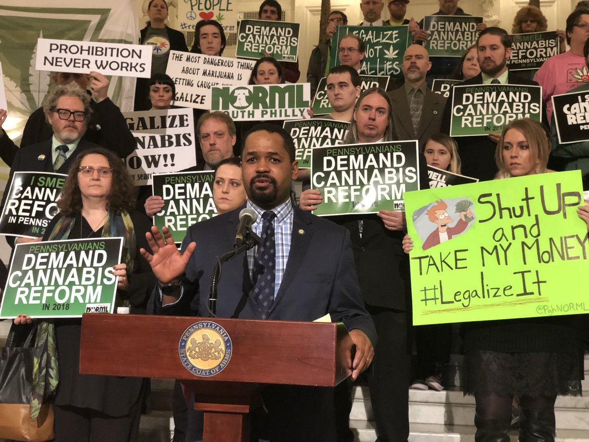 SenSharifStreet's tweet image. Proud to join @SenatorLaughlin to introduce #SB120 — our bipartisan bill to legalize adult-use cannabis in PA.
It creates a smart regulatory framework, clears past convictions, and invests in communities hit hardest by prohibition.
It’s time to get this done.