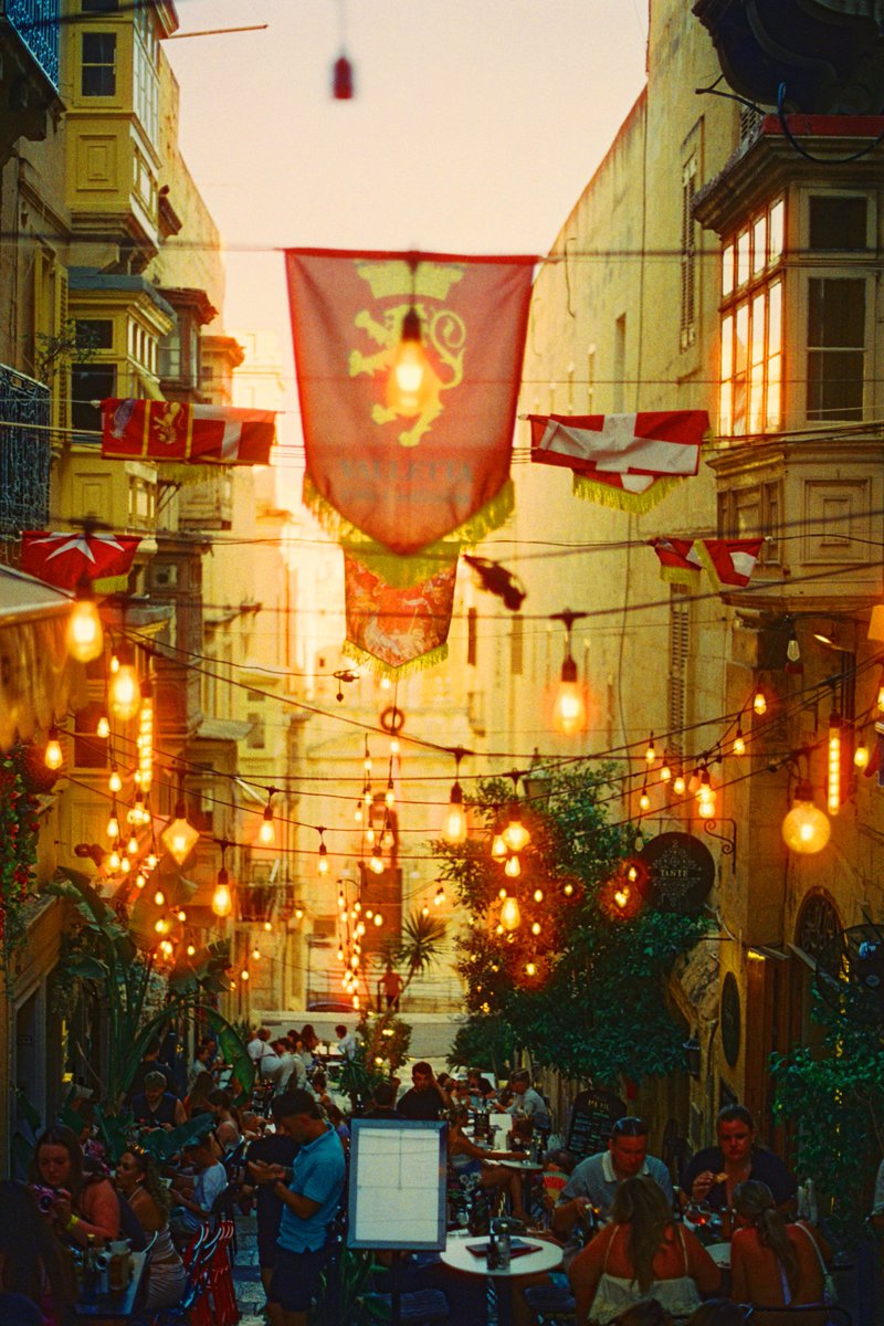 Rhys Robert Harper tweet media