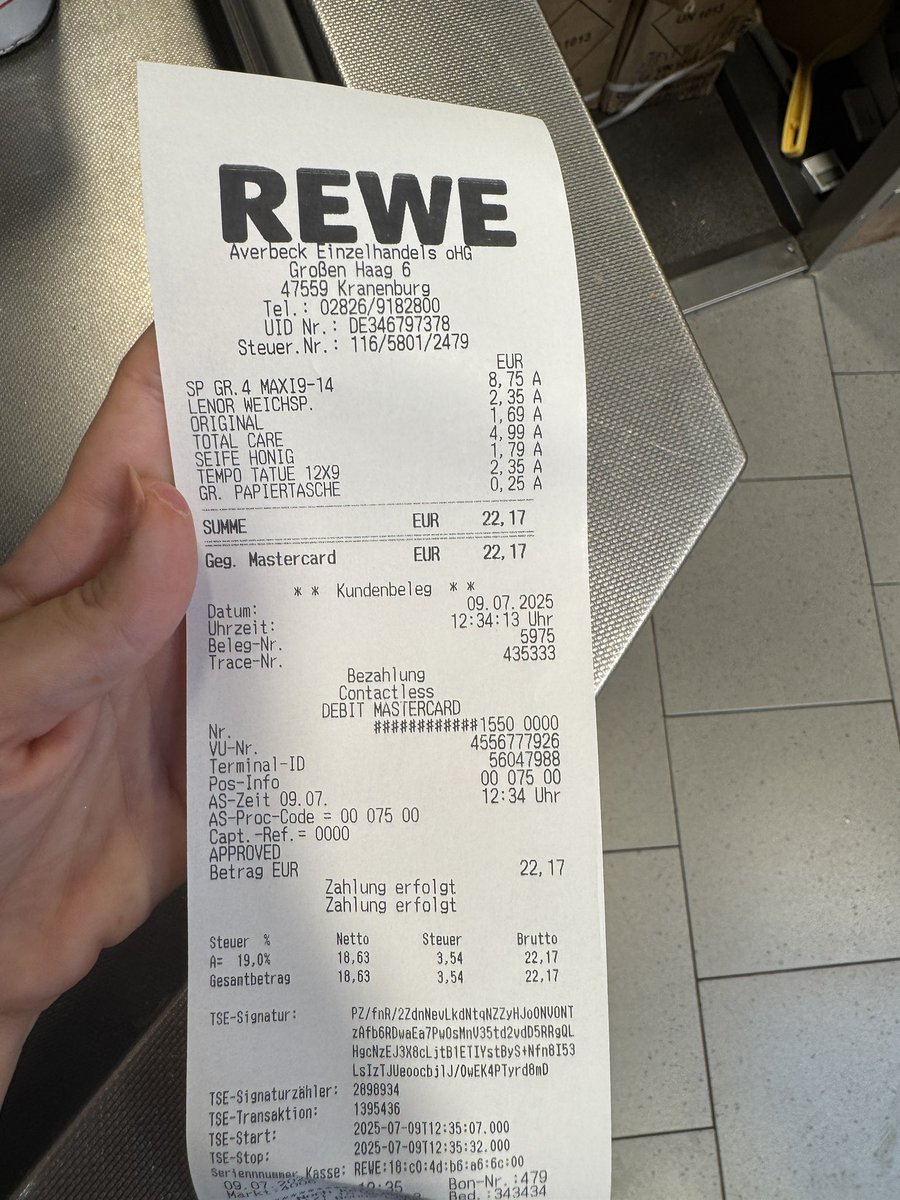 Marouscha van de Groep tweet media