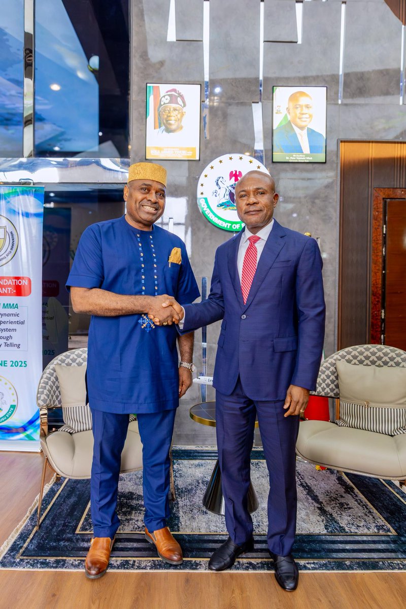 PNMbah's tweet image. I was delighted to receive Mr. Kenneth Okonkwo, renowned actor, lawyer, and politician, and a proud son of Enugu State, yesterday in my office. We had an engaging conversation on governance in our beloved state, as well as some topical national issues. I appreciate his visit and…