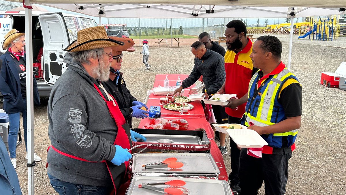 Unifor members in Calgary gathered today for a BBQ to celebrate the Stampede and union solidarity.