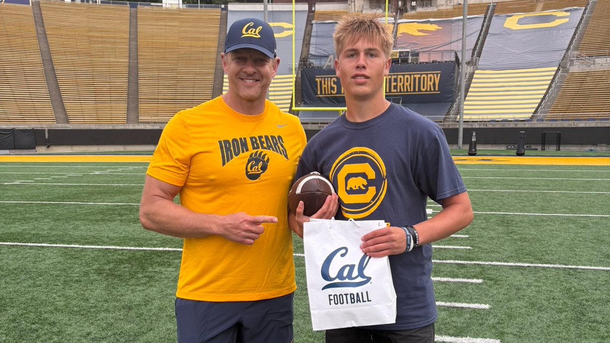 Six Star Football | PLUS+ (@sixstarfootball) on Twitter photo EVENT COVERAGE | Several talented QB prospects impress at Cal Bears’ Prospect Camp
🚀 Several boosted their stock heading into the fall
🔥 Full breakdown + standout names 📖
STORY ▶️ sixstarfootball.com/article/event-…
<a href="/IDevarapal30430/">Ishan Devarapalli</a> <a href="/RobertE1409/">Robert Ellsworth</a> <a href="/AsaiahGibbons/">Asaiah Gibbons</a> <a href="/RobSaulnygreen/">Robert Saulny- green</a> EVENT COVERAGE | Several talented QB prospects impress at Cal Bears’ Prospect Camp
🚀 Several boosted their stock heading into the fall
🔥 Full breakdown + standout names 📖
STORY ▶️ sixstarfootball.com/article/event-…
<a href="/IDevarapal30430/">Ishan Devarapalli</a> <a href="/RobertE1409/">Robert Ellsworth</a> <a href="/AsaiahGibbons/">Asaiah Gibbons</a> <a href="/RobSaulnygreen/">Robert Saulny- green</a>