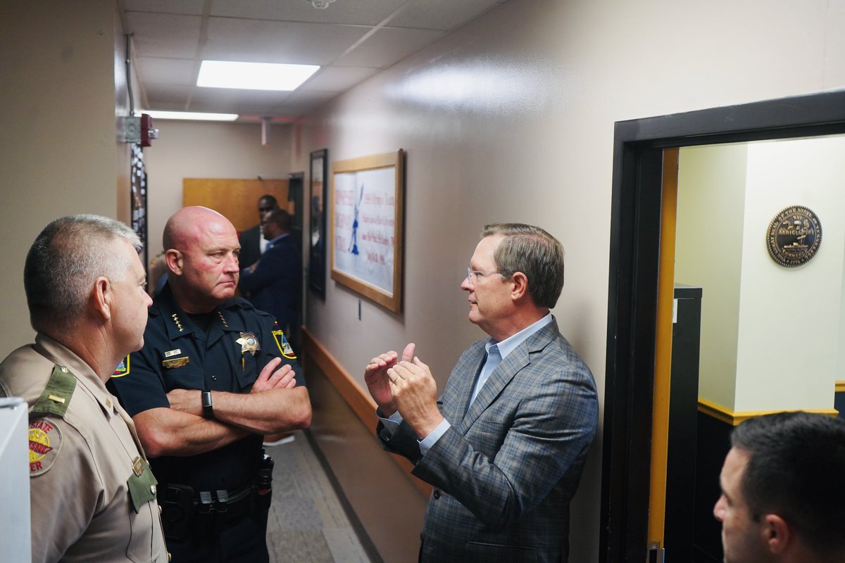 CSexton25's tweet image. Great to spend some time with @AGarrettSheriff this morning. Grateful for his leadership and all the great work he and his team do to keep Hamilton County safe!