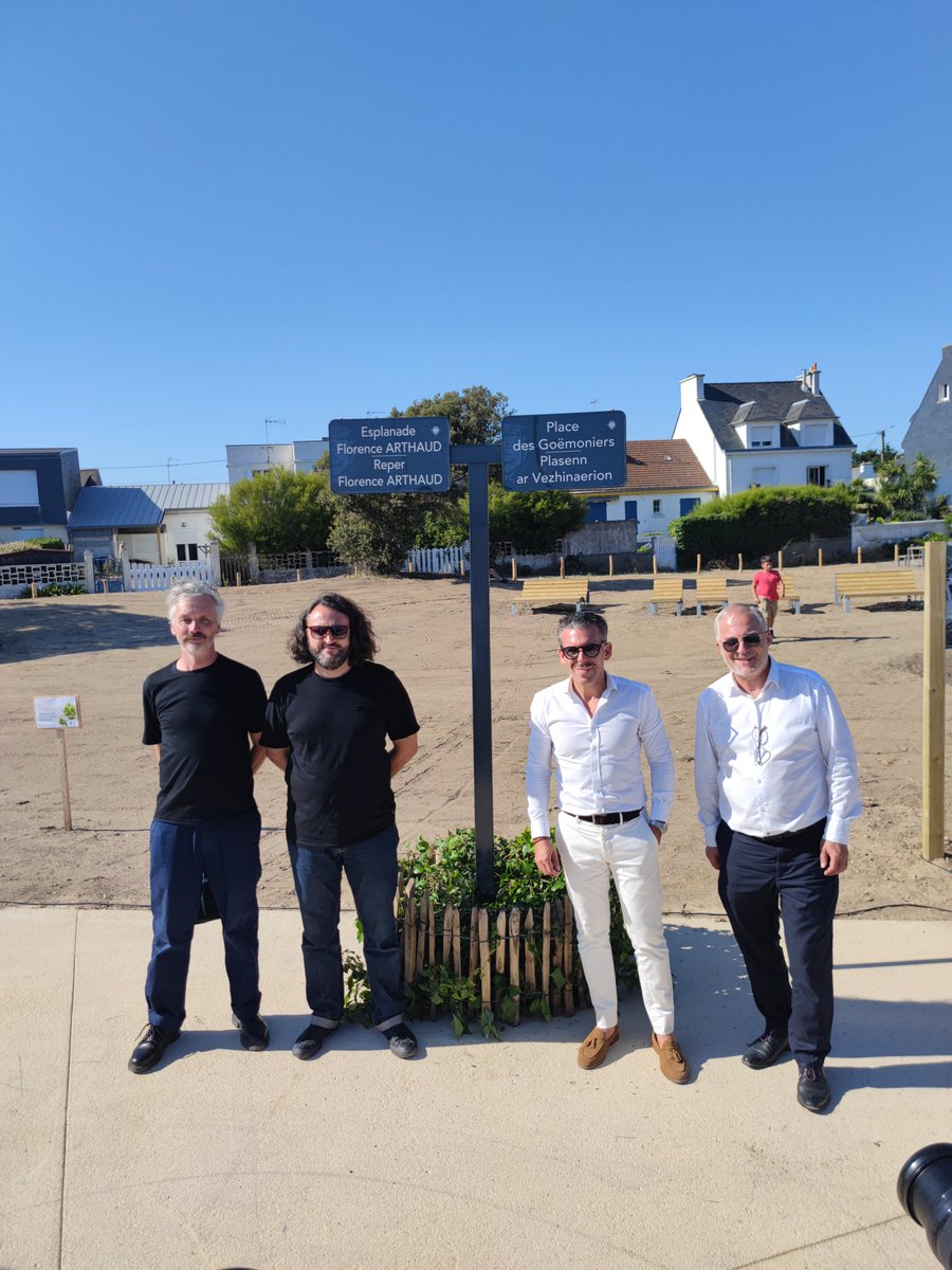 Et Ploemeur s'est donné #Rdv au #Fort Bloqué .
#inauguration #FlorenceArthaud #Goemoniers