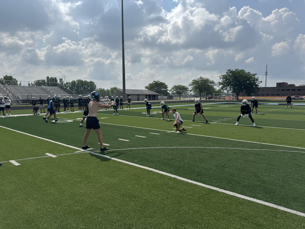 HDarbyFootball's tweet image. Thank you @Northmont_Fball and Coach Rulli for doming over to work! Great day for football!
Great week Panthers! Day by day and Brick by brick! See you Monday #DarbyBall