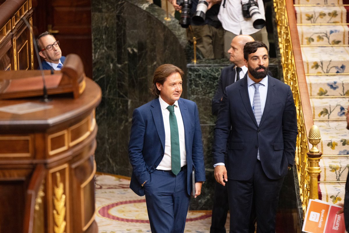 Adelante <a href="/Santi_ABASCAL/">Santiago Abascal 🇪🇸</a>