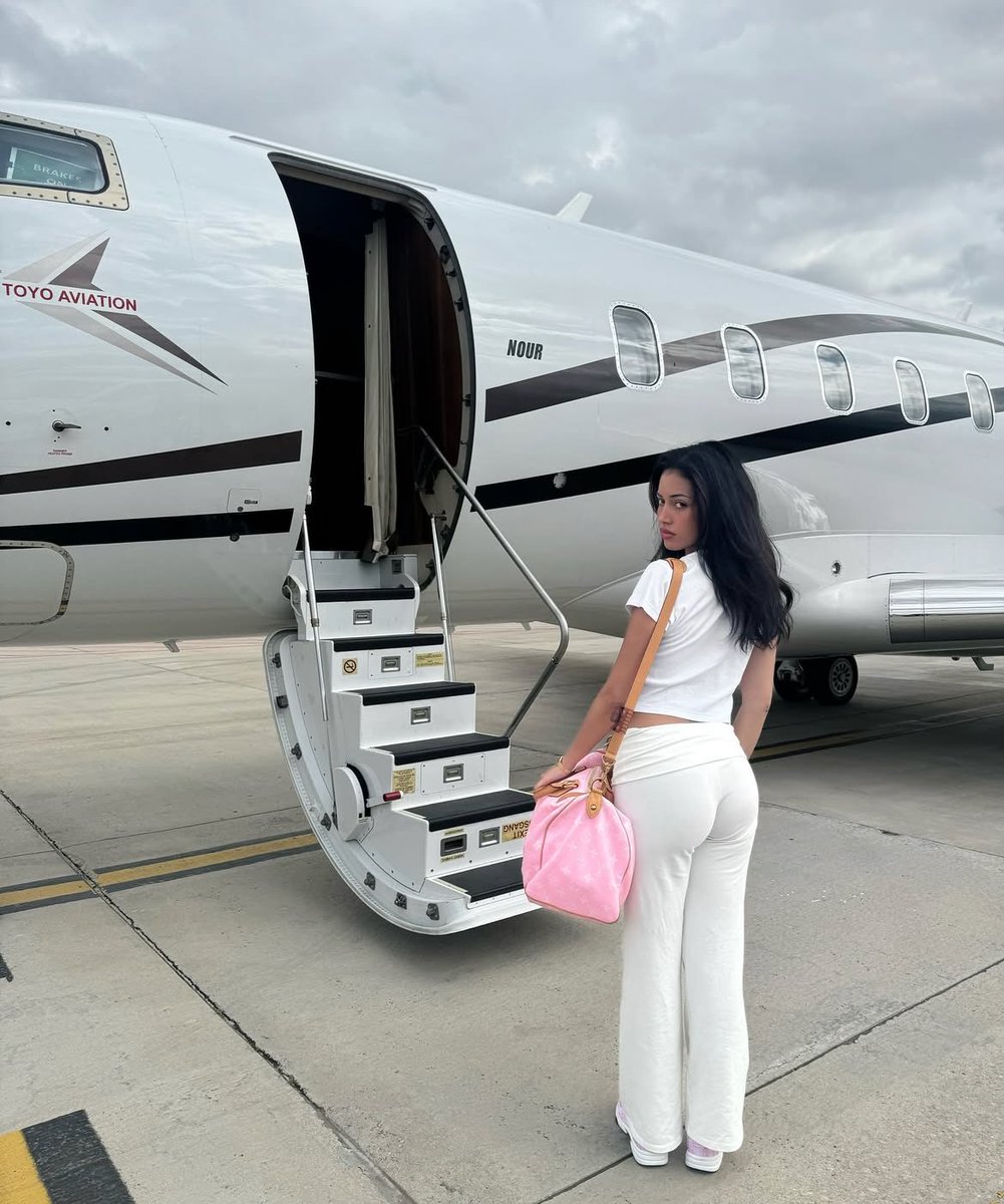 NadyaYnez's tweet image. ‘Tamos bien🌥️