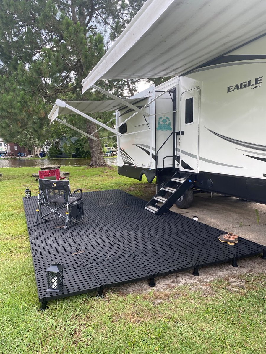 Travel Easy Decks Midwest by ILYAD Distributing tweet media