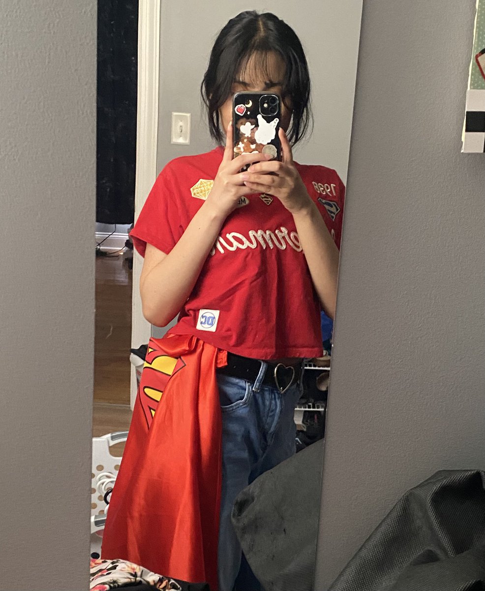taliasjason's tweet photo. omw to watch #Superman  !!! ♡ https://t.co/sIIFGZLt6c
