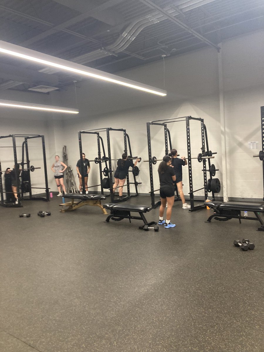 LJagsbball's tweet image. Week 5 down of our summer workouts, hard work in the weight room and court, “Today I will do what others won’t, so tomorrow I can do what others can’t.” #ChampionshipStandard
#ChampionshipCulture
@McCormick_Hays @DMS_Mustangs @CoachCarlin @Coach_Akina @JhsJags @HaysCISD