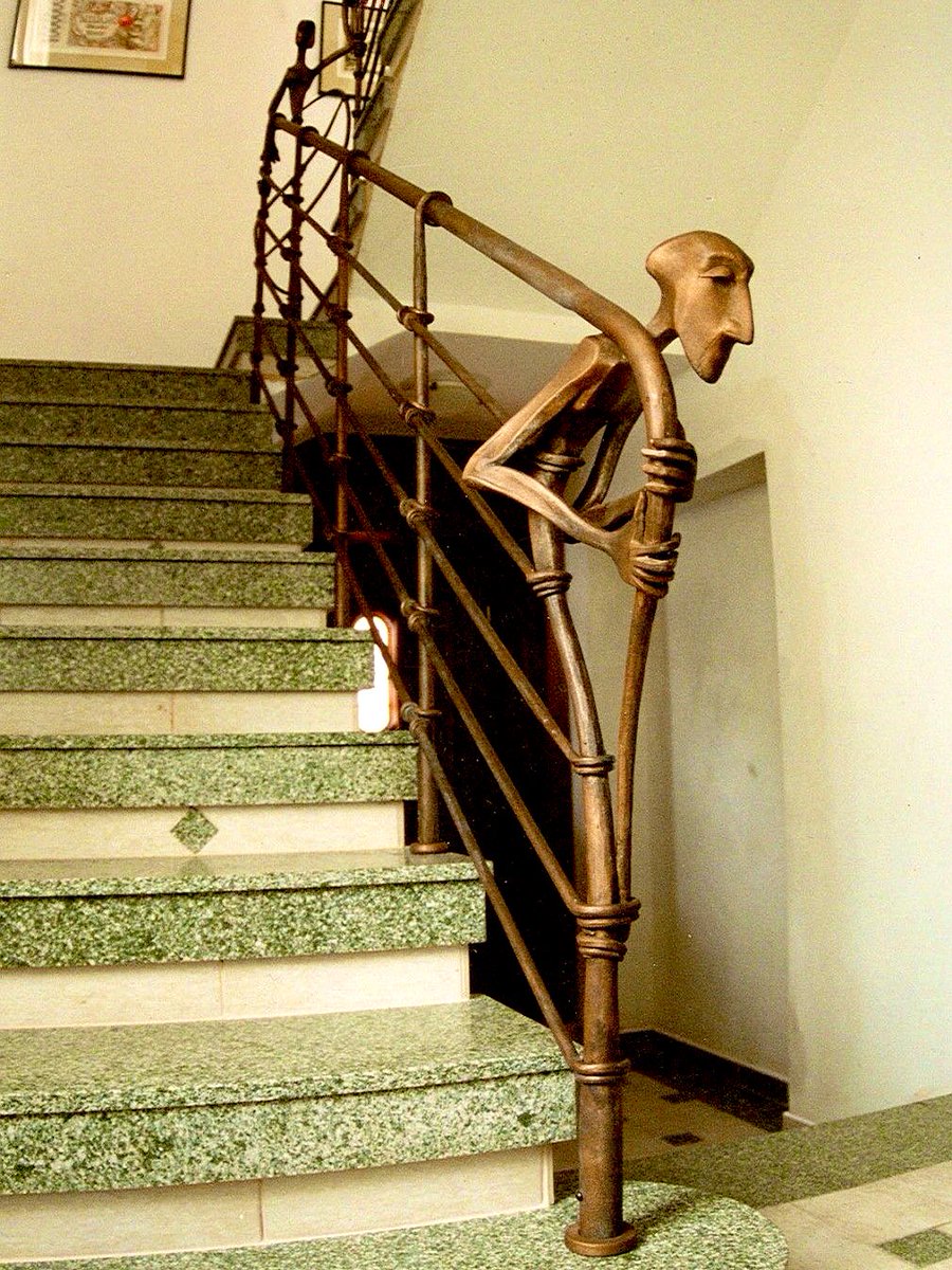 anyalinka's tweet image. a staircase in Prague..