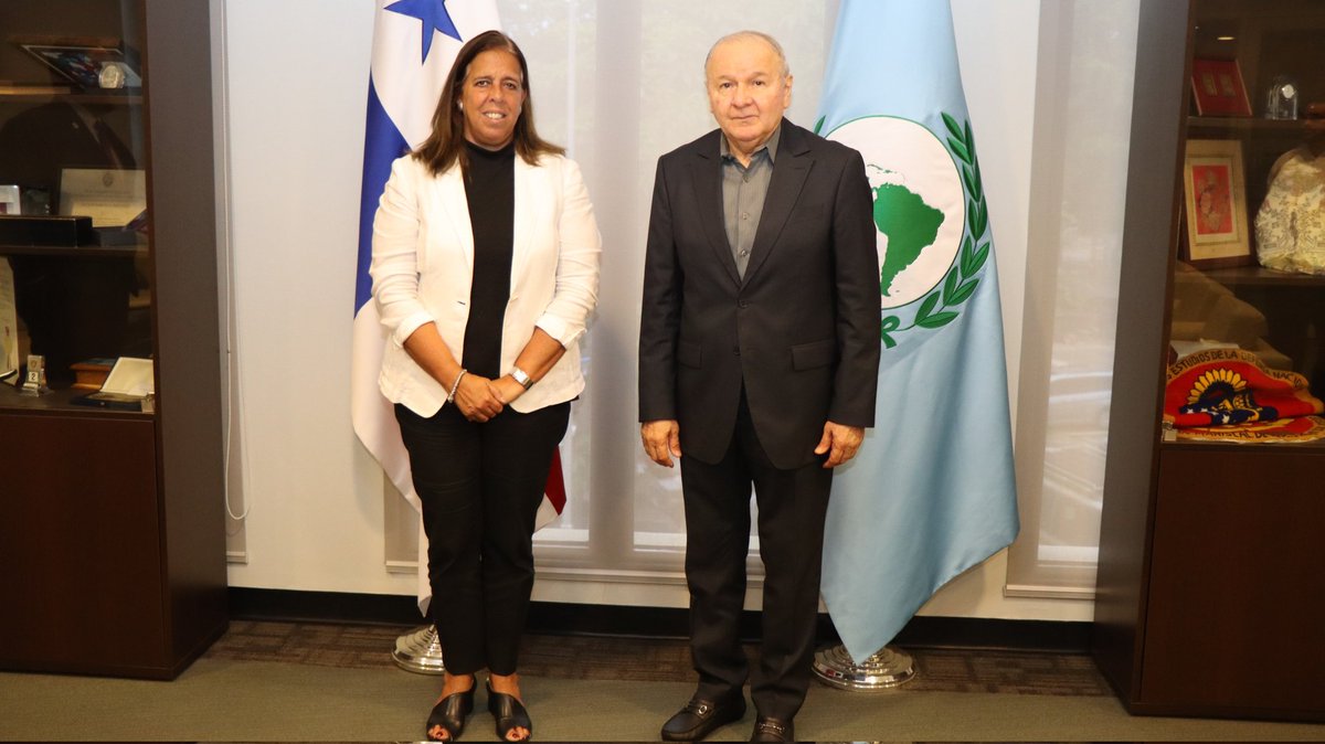 ONU Panamá y Parlatino se unen para impulsar el desarrollo sostenible,educación, salud, innovación e IA en la región. La Coordinadora Residente de la ONU, Ana Patricia Graça, y el Secretario Ejecutivo del Parlatino, Elías Castillo, establecieron hoja de ruta para la colaboración.