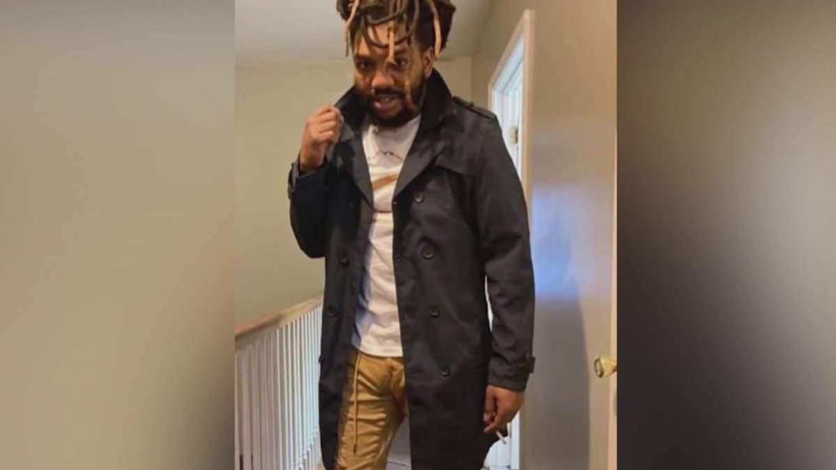 Mother grieves son's death during killer's trial dlvr.it/TLrh1g #post <a href="/nbcwashington/">NBC4 Washington</a>