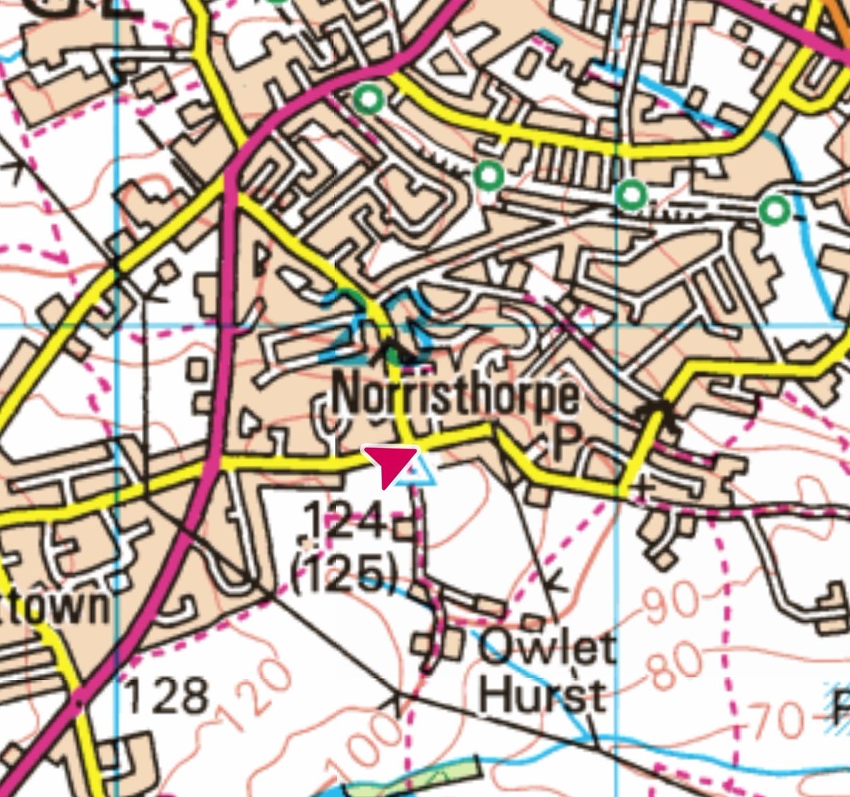 Trig point 256 ✅️ Norristhorpe, Yorkshire. Easy roadside pillar situated in a playing field. Pillar built June 1947 #allthetrigpoints #maps #history #trigpillar #trigpoint #adventuretime