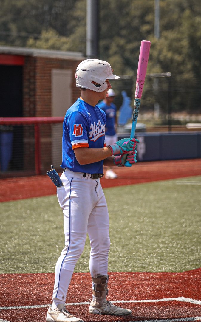 CCobb2028's tweet image. Felt good to step back in the batters box #RCLinjury #Showtime #GuessWhosBack #WWBA
@HitDogsHammond @UncommittedStud
@PG_GreatLakes
