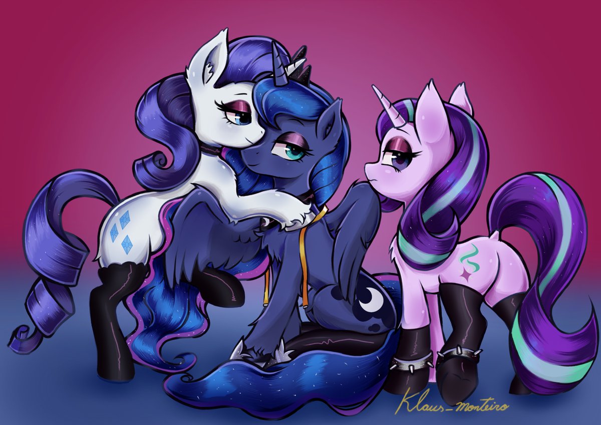 Goth Night 🍷

#rarity #Princessluna #starlightglimmer