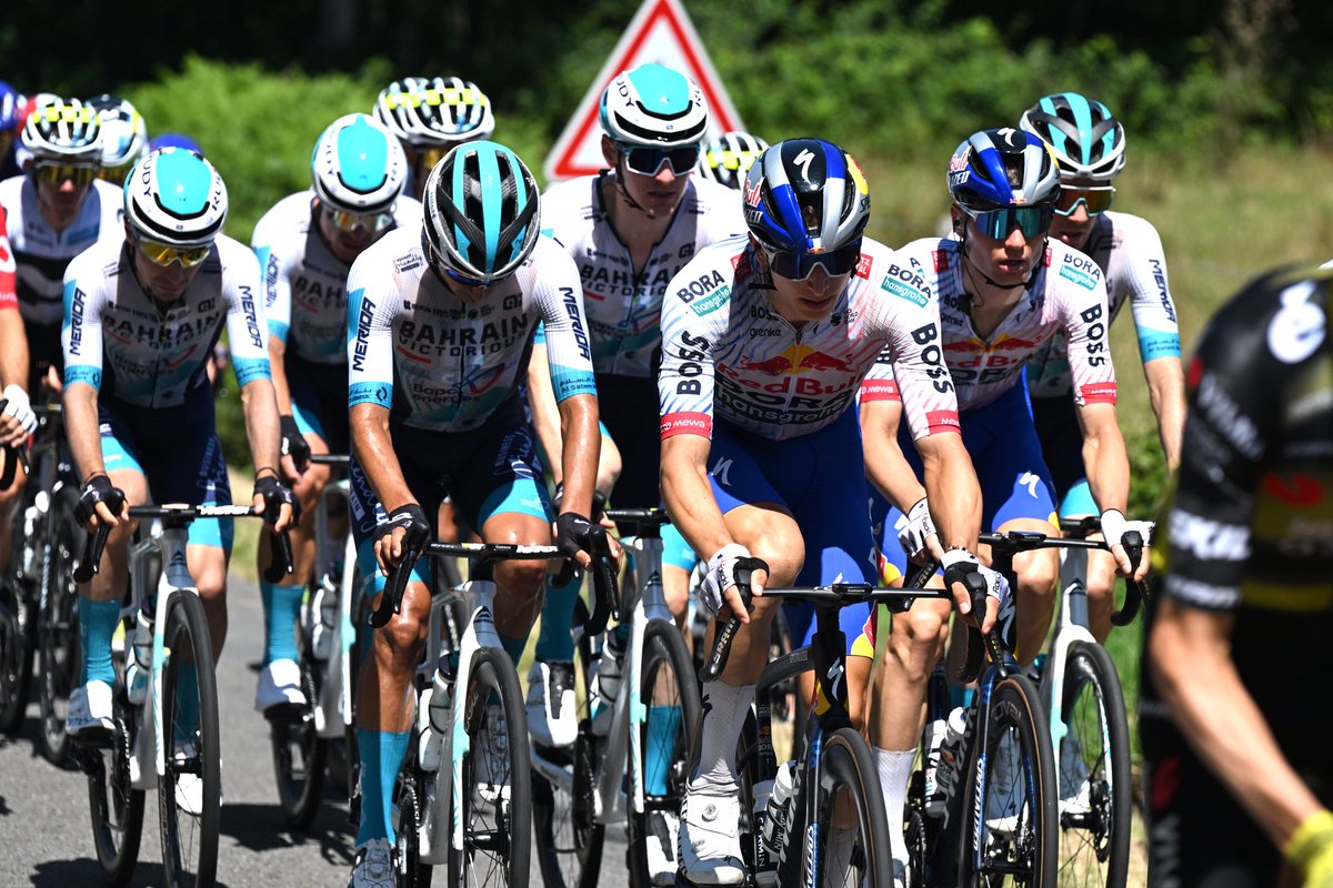 The first truly hot day at <a href="/LeTour/">Tour de France™</a> . It was relatively calm once the breakaway finally went, so the main effort today was focused on supporting the team leader.

<a href="/RBH_ProCycling/">Red Bull – BORA – hansgrohe</a> 

#TDF2025 #redbullborahansgrohe

🖼️ <a href="/GettySport/">Getty Images Sport</a>