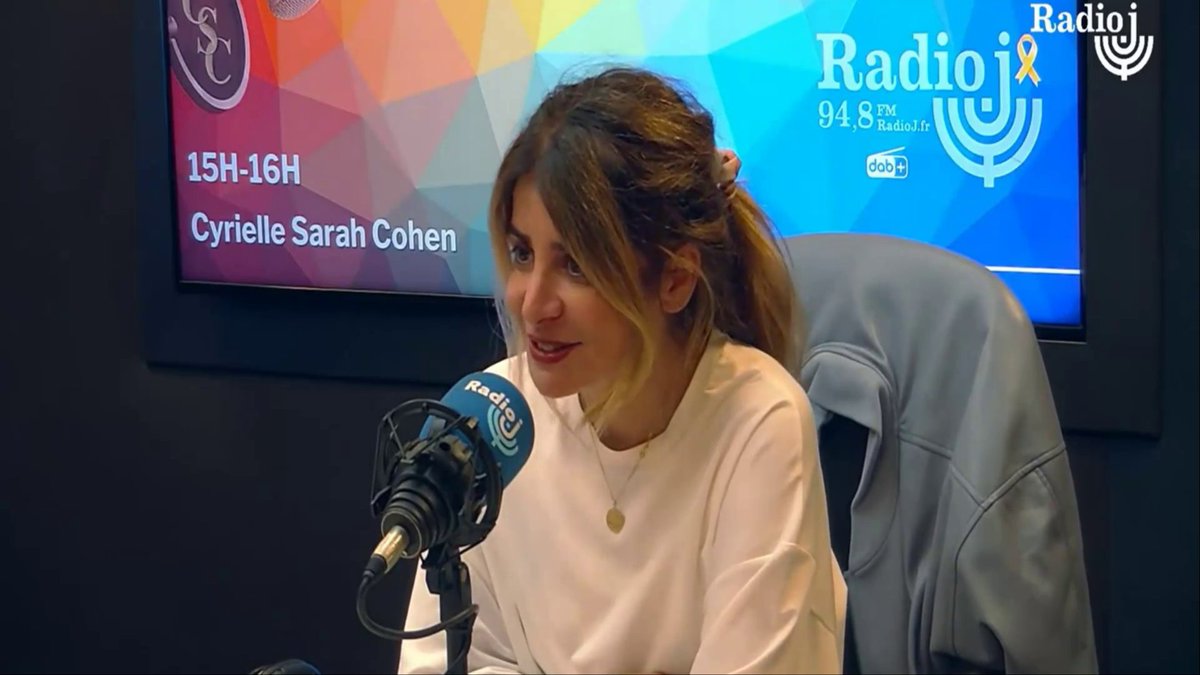 #lesamis Retrouvez 2 magnifiques itw de notre belle <a href="/juliezenattioff/">Julie Zenatti</a>  ! 
L'itw <a href="/UnEclairDeGueny/">Un Éclair de Guény ⚡️</a>  avec <a href="/MaximeGueny/">Maxime Guény</a>  en #replay ici :) -> jzenatti.forumactif.com/t8536-un-eclai…

Le 15h/16h de Radio-J  en replay ici -> jzenatti.forumactif.com/t8556-radio-j-…

bon kiff à tous et à tres bientot sur les routes ! ♥