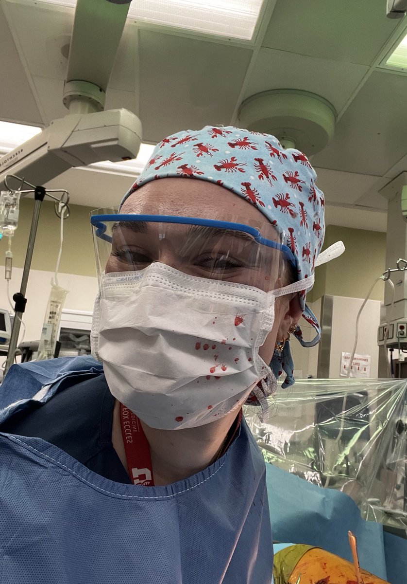 GRasmussenMD's tweet image. POV: I&apos;m in the splash zone 😆 #thoracic #surgery