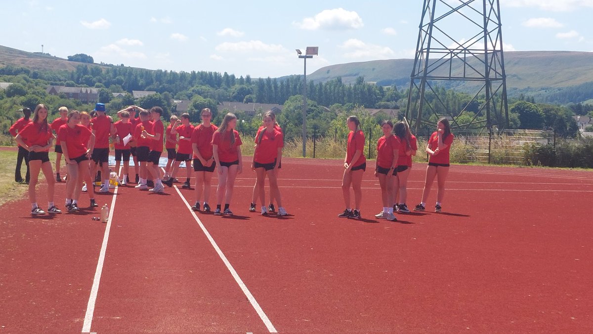 PE_BFS (@pe_bfs) on Twitter photo Huge congratulations to winners of Y9&10 field events today & everyone that competed for their house π’π΄π΅ Things are looking very close going into Sports Day tomorrow.
π£A school record was broken by TomG in the Y9 Shot - 12.42m!π <a href="/Brynmawr_school/">Brynmawr Foundation School</a> <a href="/missridout_pe/">Mrs James PE</a> <a href="/tom9edwards/">Mr Edwards Rugby</a> Huge congratulations to winners of Y9&10 field events today & everyone that competed for their house π’π΄π΅ Things are looking very close going into Sports Day tomorrow.
π£A school record was broken by TomG in the Y9 Shot - 12.42m!π <a href="/Brynmawr_school/">Brynmawr Foundation School</a> <a href="/missridout_pe/">Mrs James PE</a> <a href="/tom9edwards/">Mr Edwards Rugby</a>