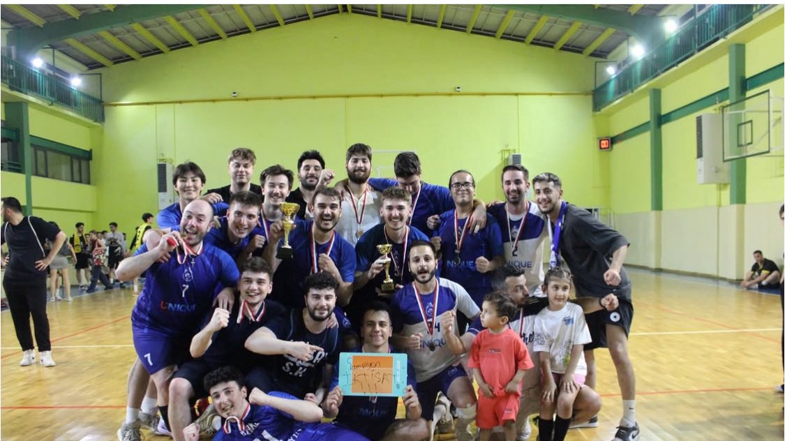 Kutlu olsun <a href="/iktisat_sk/">İstanbul İktisat Spor Kulübü</a>  🏆