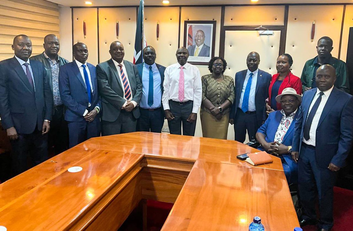 Hanna Wendot Cheptumo (@hannawcheptumo) on Twitter photo Joined Baringo leaders in a strategic meeting with Head of Public Service <a href="/koske_felix/">felix koskei</a> to push a unified development agenda for the county. We discussed accelerating service delivery, inclusive growth & tackling community needs. Proud of the unity and shared commitment. Joined Baringo leaders in a strategic meeting with Head of Public Service <a href="/koske_felix/">felix koskei</a> to push a unified development agenda for the county. We discussed accelerating service delivery, inclusive growth & tackling community needs. Proud of the unity and shared commitment.