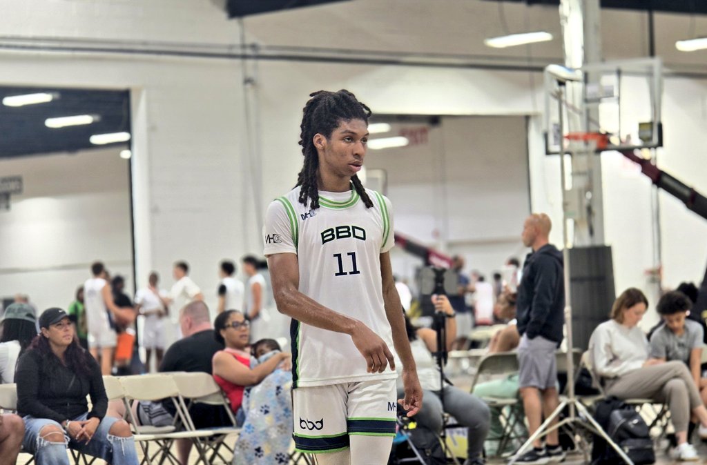 Marcus Helton (@marcushelton) on Twitter photo Really love the activity of Ball By Design (FL) MHC 17U guard Aaron Horton (Suncoast Community HS). He's making plays on both ends as BBD pulls away from Team Final Black. 6-2 with motor + athleticis; aggressive, and knows where to be defensively. Really love the activity of Ball By Design (FL) MHC 17U guard Aaron Horton (Suncoast Community HS). He's making plays on both ends as BBD pulls away from Team Final Black. 6-2 with motor + athleticis; aggressive, and knows where to be defensively.