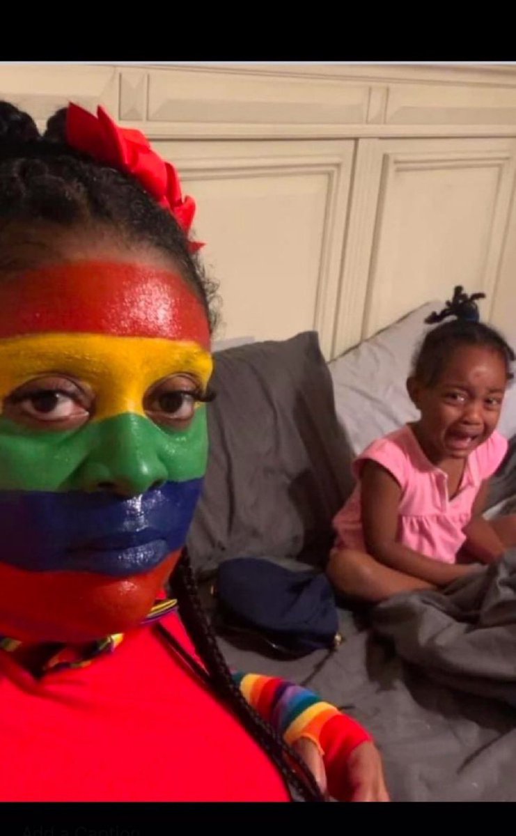 got added to a 300 person hot guy group on instagram where they share their nudes (against my will)… i’m begging everyone to pleeeease get a hobby