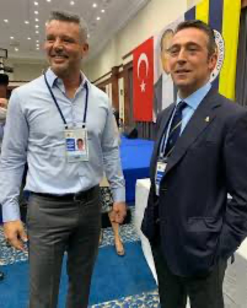 Birleşirler tek başına girmez Saran.

Yağız Sabuncuoğlu:

Ali Bey ve Sadettin Saran 'Futbol şube anlamında bir birleşme yapalım' düşüncesi vardı. Sadettin Bey, kendi başına seçime girmek istiyor ve kendi başına kazansam da kaybetsemse tüm gücümle şansımı denemek istiyorum diyor.