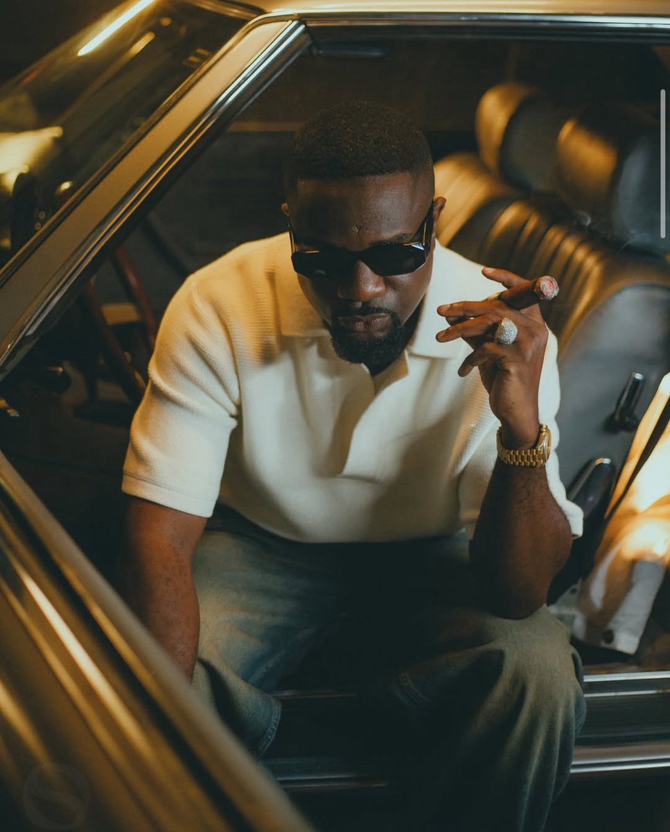 Landlord Day 🎉🎂.... /<a href="/sarkodie/">Sarkodie</a>