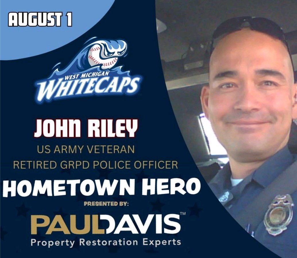 Gentle_Response's tweet photo. At the August 1st @wmwhitecaps game on Grand Rapids,MI! https://t.co/Q972vei8Fd