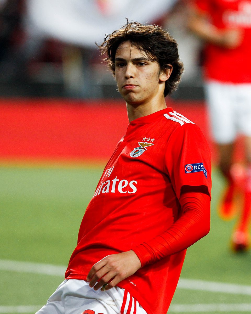 🚨🚨 Benfica vai FECHAR João Félix por 20 MILHÕES DE EUROS (50% do passe), avança a <a href="/cnnportugal/">CNN Portugal</a>