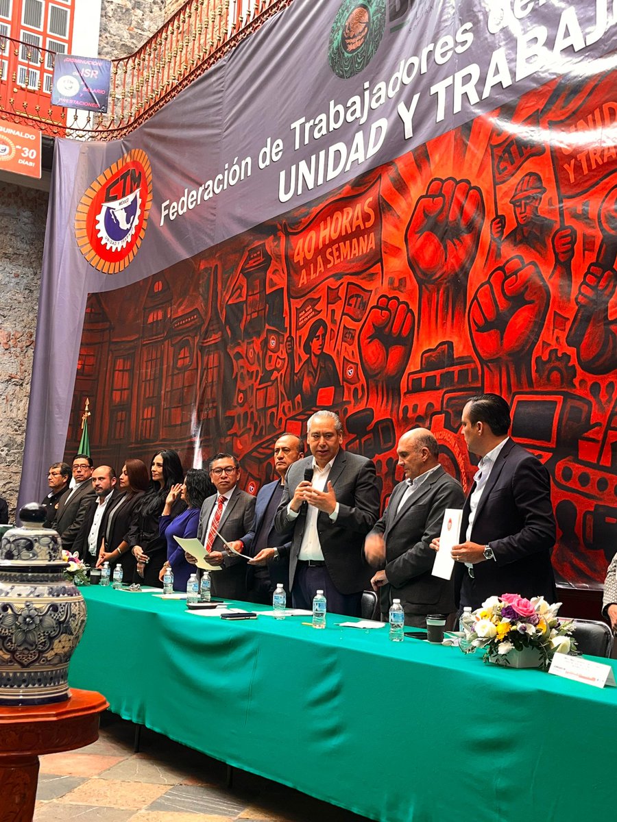SUFRAGIO (@sufragiorevista) on Twitter photo Avalan #JornadaDe40horas.
en unidad con la propuesta de la Dra. <a href="/Claudiashein/">Claudia Sheinbaum Pardo</a> presidenta de México 🇲🇽 <a href="/CTMPuebla/">CTM_FTPuebla</a> Presentó la PROPUESTA FORMAL para la implementación en México de la JORNADA DE 40 HORAS. La propuesta fue avalada por Funcionarios de Gobierno, Diputadas, Diputados, Avalan #JornadaDe40horas.
en unidad con la propuesta de la Dra. <a href="/Claudiashein/">Claudia Sheinbaum Pardo</a> presidenta de México 🇲🇽 <a href="/CTMPuebla/">CTM_FTPuebla</a> Presentó la PROPUESTA FORMAL para la implementación en México de la JORNADA DE 40 HORAS. La propuesta fue avalada por Funcionarios de Gobierno, Diputadas, Diputados,