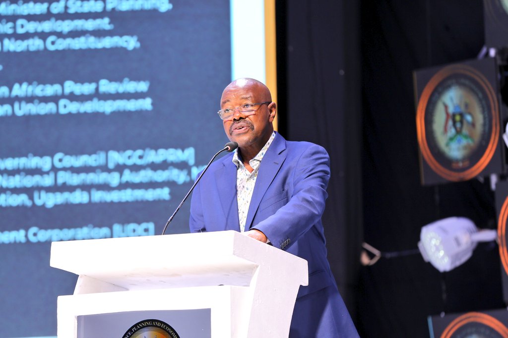 mofpedU's tweet image. CLIMATE FINANCE ENGAGEMENT:
Officiating at the inaugural National Private Sector Engagement Forum on Climate change today, State Minister for Planning, Amos Lugoloobi,urged all stakeholders to collectively explore ways of unlocking green investment opportunities, building…